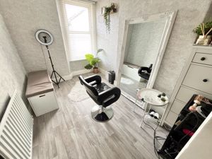 Bedroom- click for photo gallery